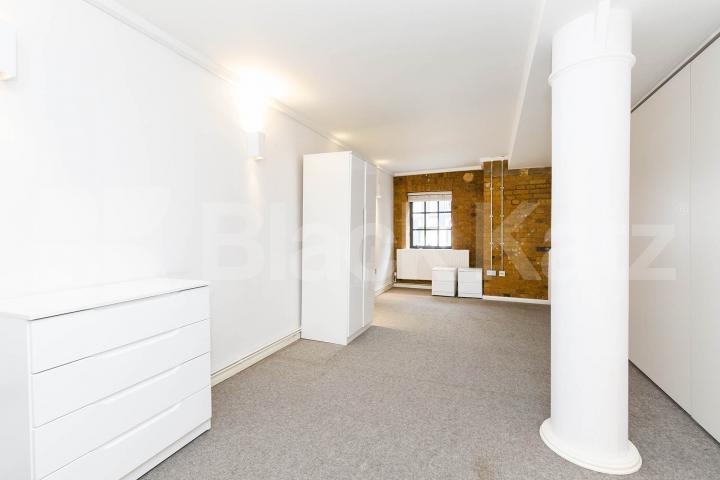 974sqt of loft space available in this large one bedroom warehouse conversion  Springfield House lofts - Tyssen Street, Dalston